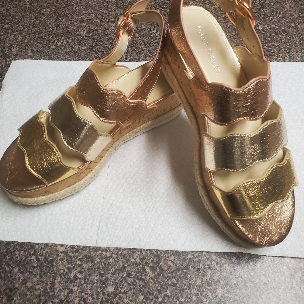 Marc Fisher platform sandals